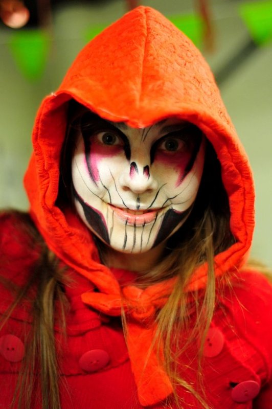 131031_74789_zombiewalk2